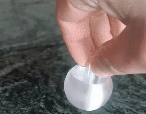 Flip Flop Spinning Top