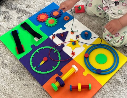 Kids Busy Board (3 years +)